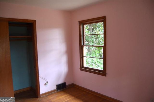 3570 Lee Street SE, Smyrna, GA 30080