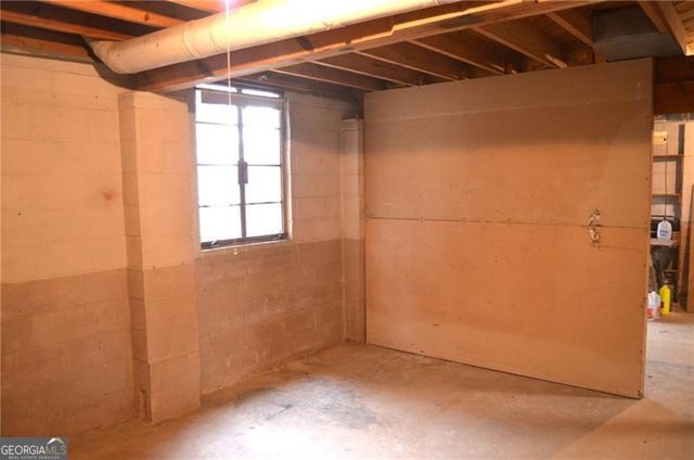 3570 Lee Street SE, Smyrna, GA 30080