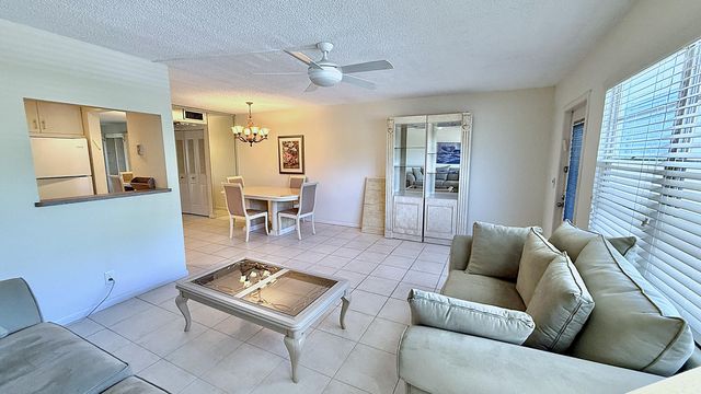2009 Berkshire A, Deerfield Beach, FL 33442