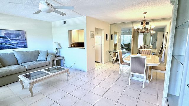 2009 Berkshire A, Deerfield Beach, FL 33442