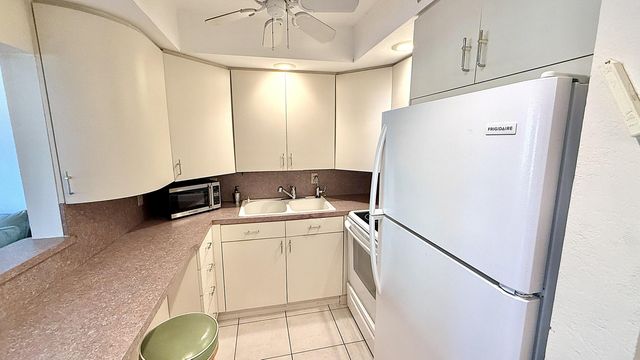 2009 Berkshire A, Deerfield Beach, FL 33442