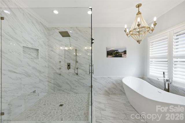 4118 Sharon Commons Lane, Charlotte, NC 28210