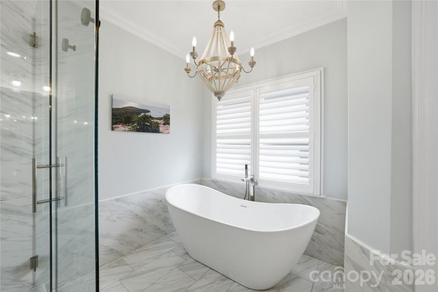 4118 Sharon Commons Lane, Charlotte, NC 28210