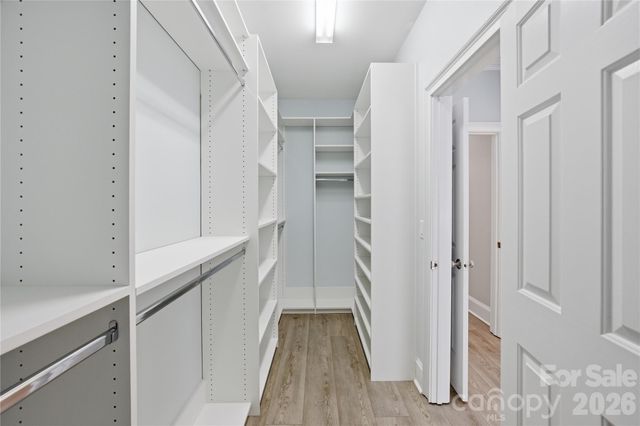 4118 Sharon Commons Lane, Charlotte, NC 28210