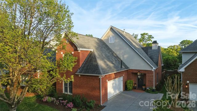 4118 Sharon Commons Lane, Charlotte, NC 28210