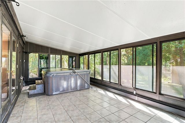 20 Hi View Drive, Scituate, RI 02831