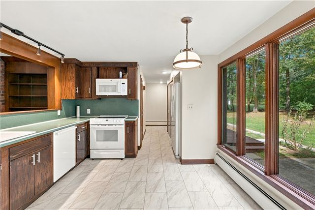 20 Hi View Drive, Scituate, RI 02831