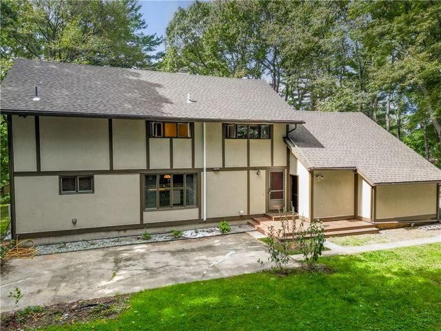 20 Hi View Drive, Scituate, RI 02831