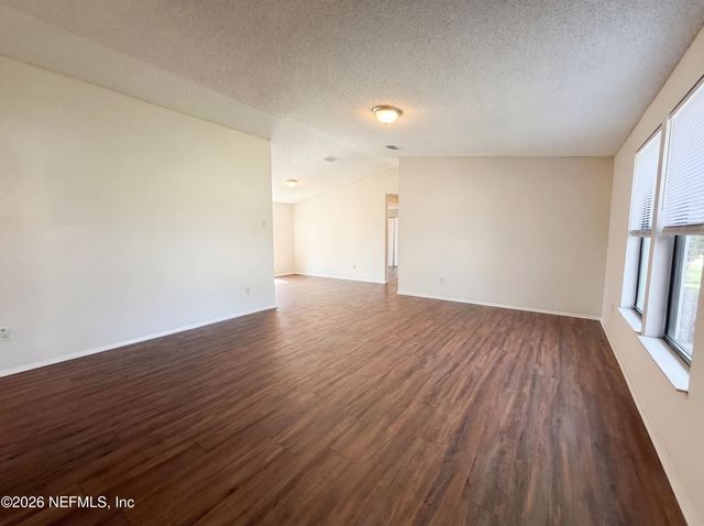 7193 EAGLES PERCH Drive, Jacksonville, FL 32244