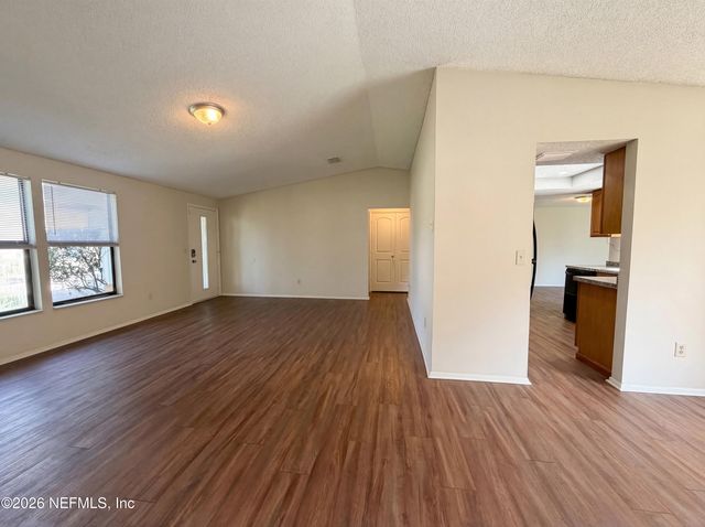 7193 EAGLES PERCH Drive, Jacksonville, FL 32244