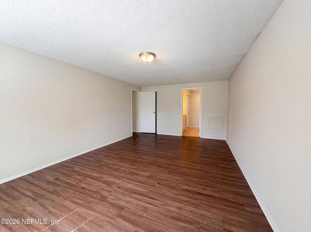 7193 EAGLES PERCH Drive, Jacksonville, FL 32244