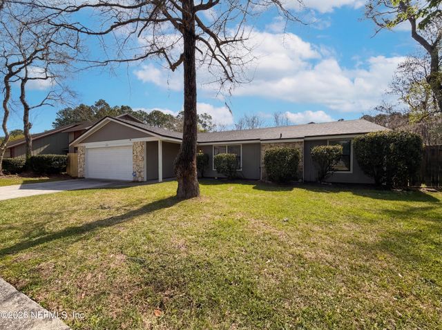 7193 EAGLES PERCH Drive, Jacksonville, FL 32244