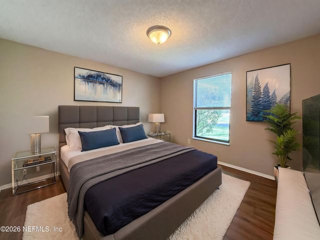 7193 EAGLES PERCH Drive, Jacksonville, FL 32244