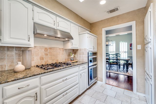 719 Swallow Drive, Coppell, TX 75019