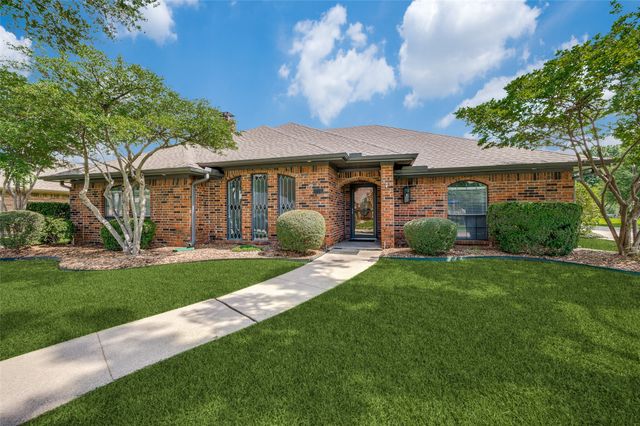 719 Swallow Drive, Coppell, TX 75019