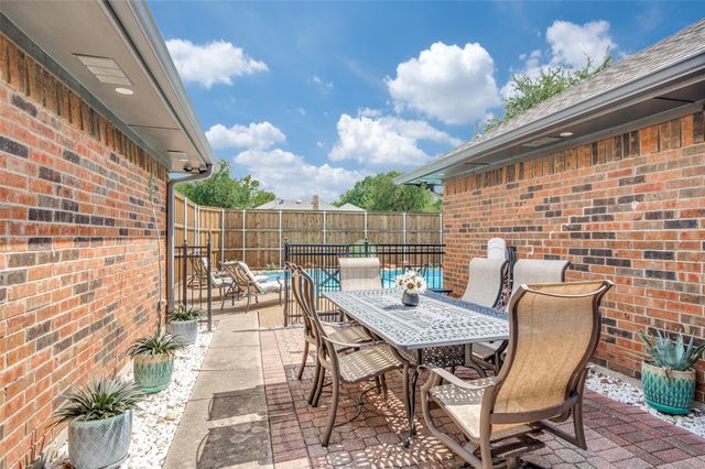 719 Swallow Drive, Coppell, TX 75019