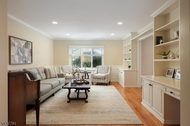 13 Daniel Dr, Hillsborough Twp., NJ 08844
