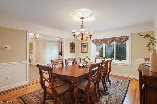 13 Daniel Dr, Hillsborough Twp., NJ 08844