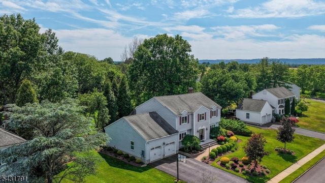 13 Daniel Dr, Hillsborough Twp., NJ 08844