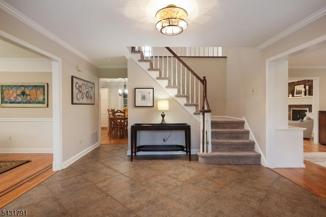 13 Daniel Dr, Hillsborough Twp., NJ 08844