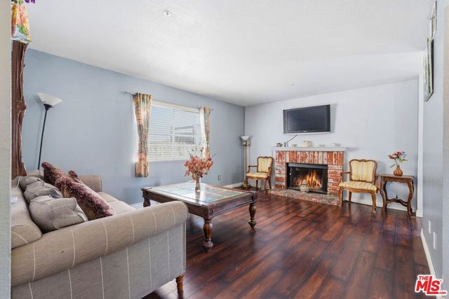 365 E Vodden Street, Rialto, CA 92376