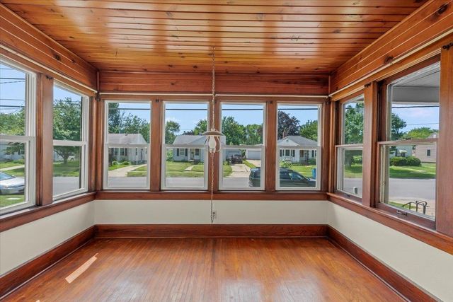 628 W Parker Street, Waterloo, IA 50703