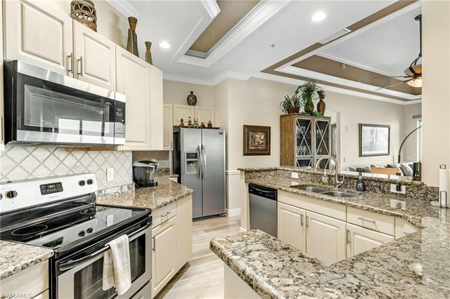 2745 1st ST 2703, Fort Myers, FL 33916