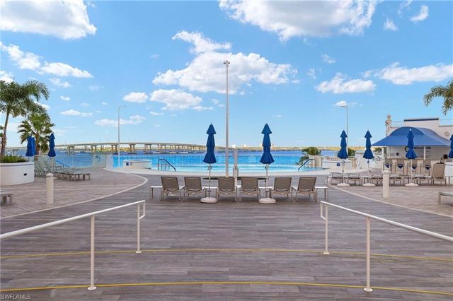 2745 1st ST 2703, Fort Myers, FL 33916