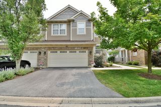 4611 Jenna Road, Glenview, IL 60025