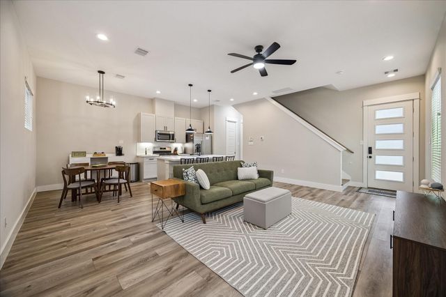 1193 W Tidwell Road, Houston, TX 77091