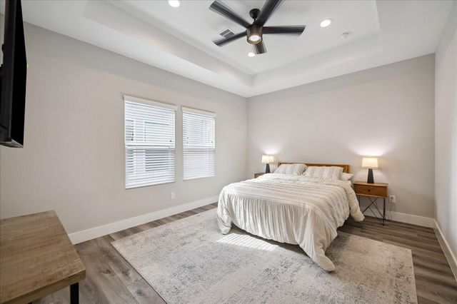 1193 W Tidwell Road, Houston, TX 77091