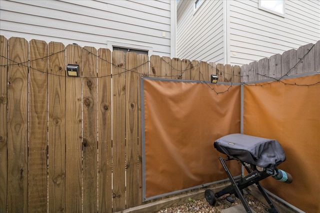 1193 W Tidwell Road, Houston, TX 77091