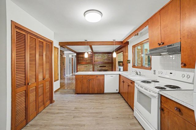 2071 E Ludington Avenue, Grant Twp, MI 48617