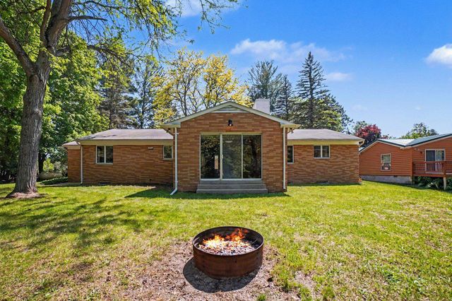 2071 E Ludington Avenue, Grant Twp, MI 48617