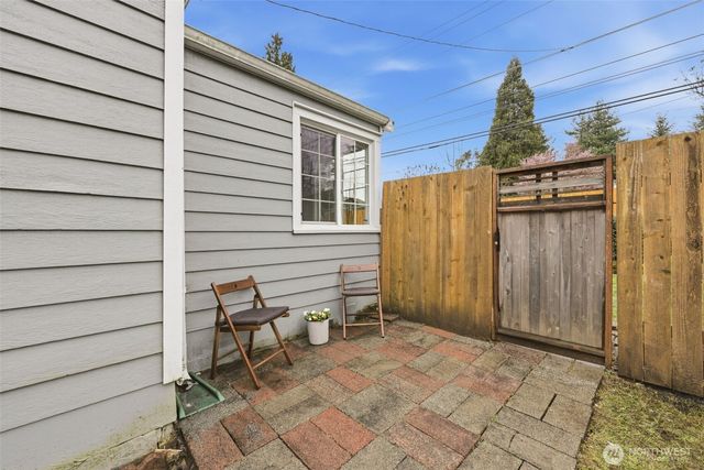 317 SW 124th Street, Seattle, WA 98146