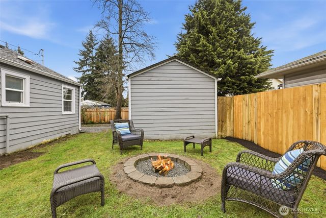317 SW 124th Street, Seattle, WA 98146