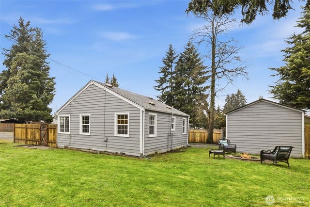 317 SW 124th Street, Seattle, WA 98146