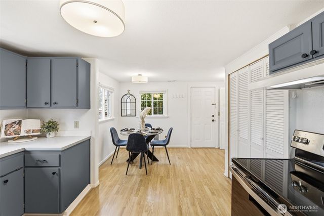 317 SW 124th Street, Seattle, WA 98146