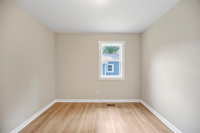 242 Jackson Street, Barnesville, GA 30204