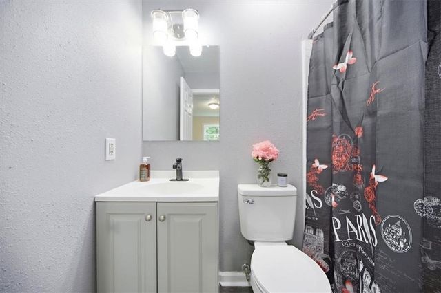 242 Jackson Street, Barnesville, GA 30204