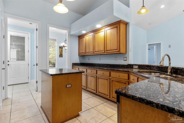 1859 Summit Blvd, Pensacola, FL 32503