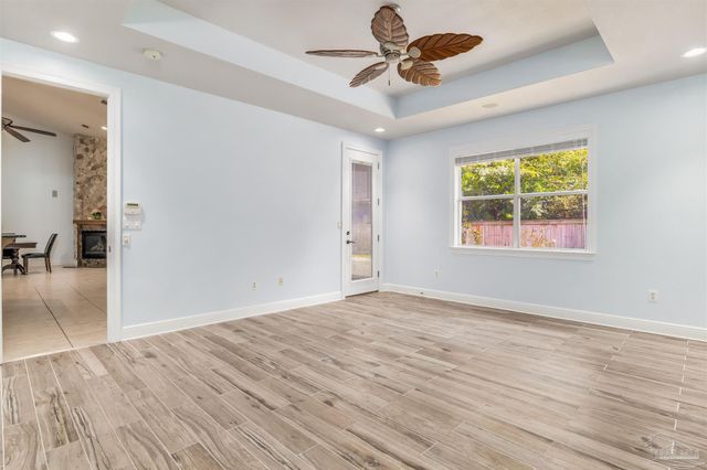 1859 Summit Blvd, Pensacola, FL 32503