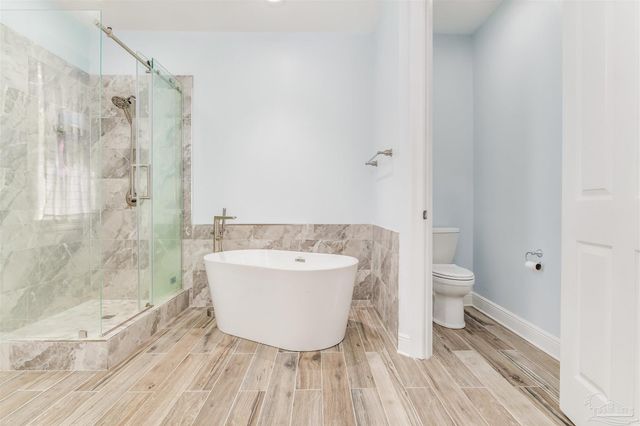 1859 Summit Blvd, Pensacola, FL 32503