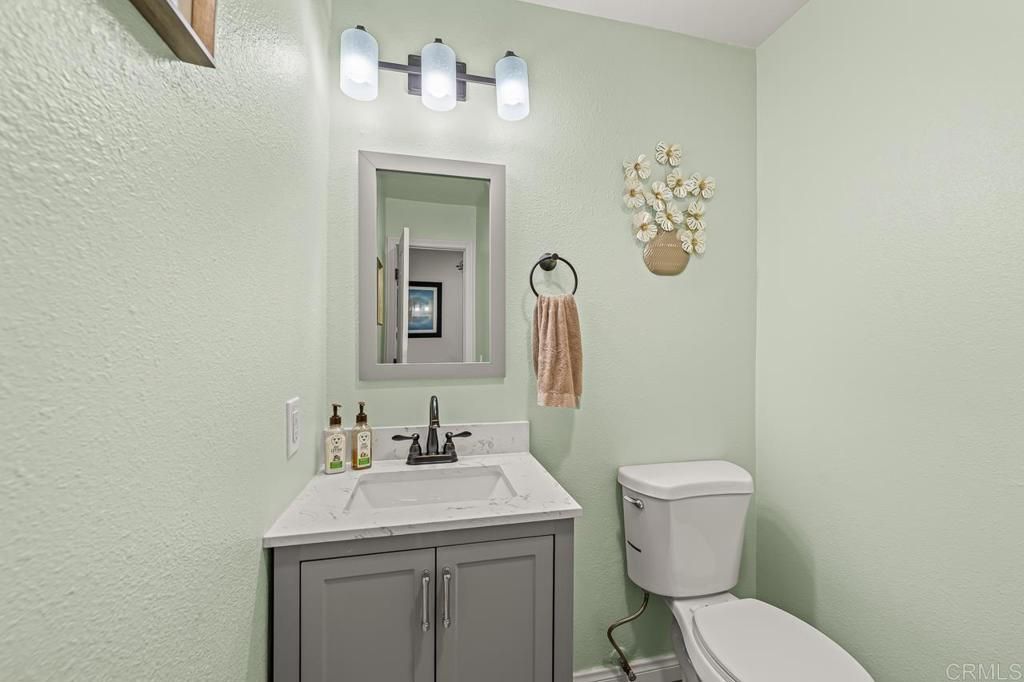 Image 25 of property listing at 1640 Maple Drive 16, Chula Vista, CA 91911