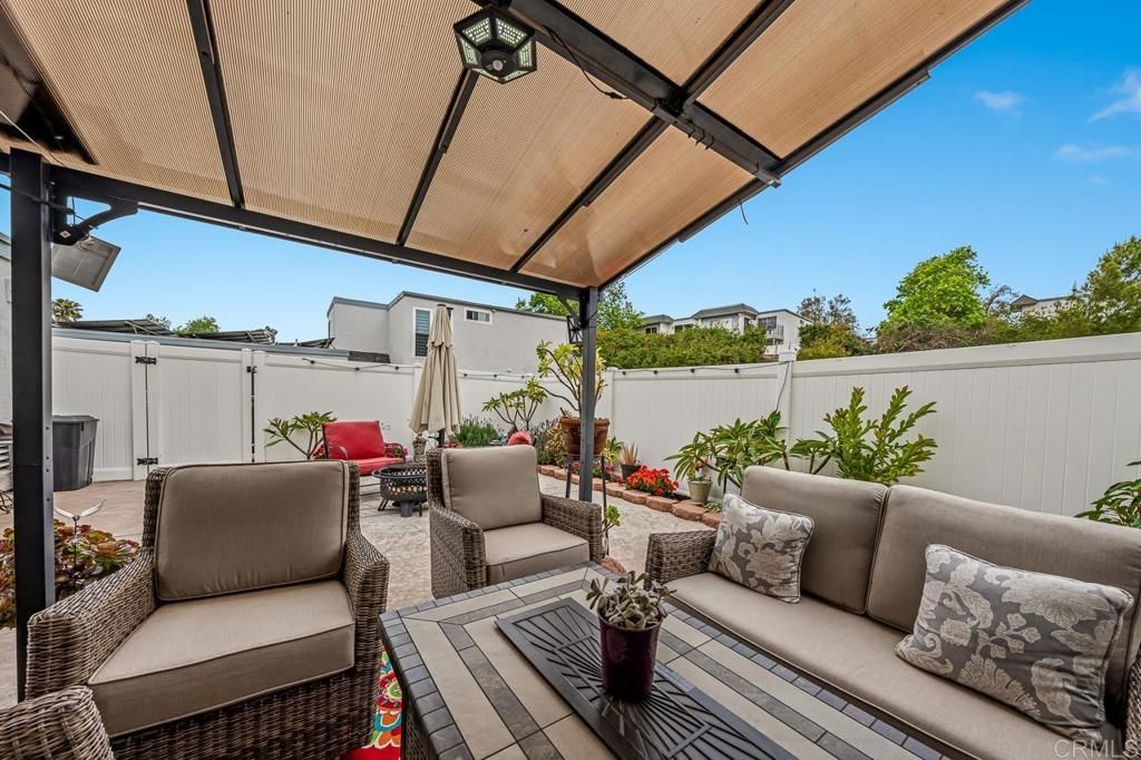 Image 30 of property listing at 1640 Maple Drive 16, Chula Vista, CA 91911