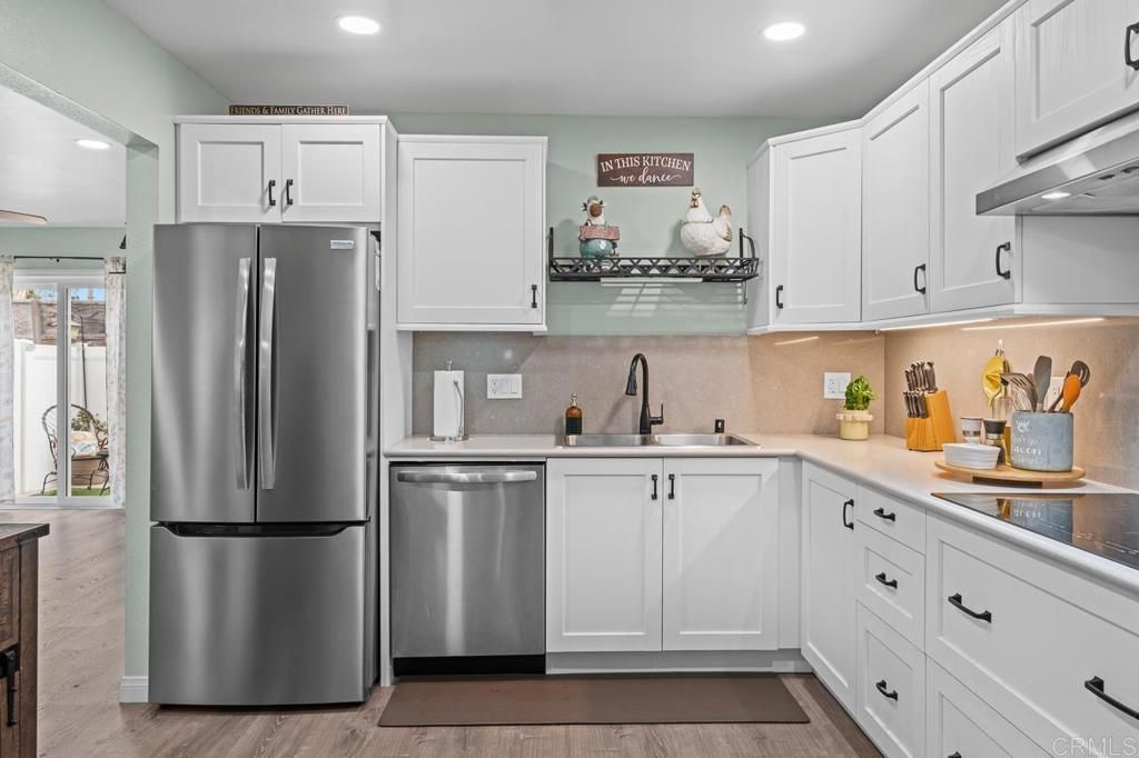 Image 5 of property listing at 1640 Maple Drive 16, Chula Vista, CA 91911