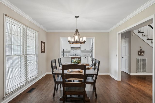 103 Green Meadows Dr, Hendersonville, TN 37075