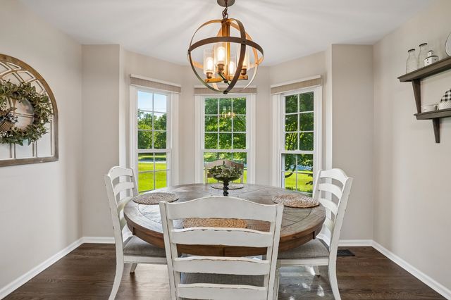 103 Green Meadows Dr, Hendersonville, TN 37075