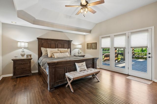 103 Green Meadows Dr, Hendersonville, TN 37075