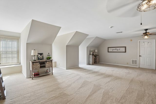 103 Green Meadows Dr, Hendersonville, TN 37075